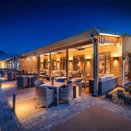 Norfolk Woods Resort And Spa Narborough  Buitenkant foto