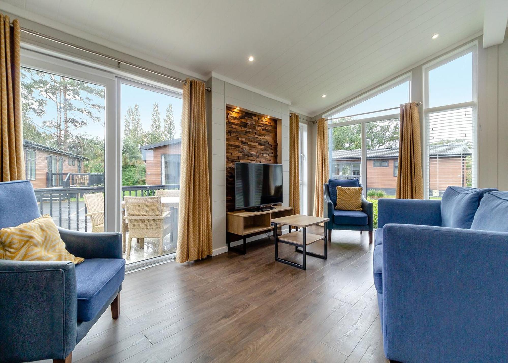 Norfolk Woods Resort And Spa Narborough  Kamer foto